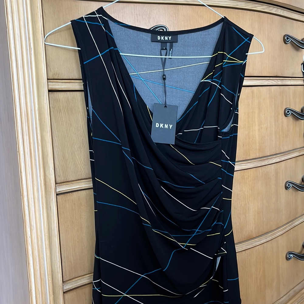 DKNY sleeveless top Small New with tags